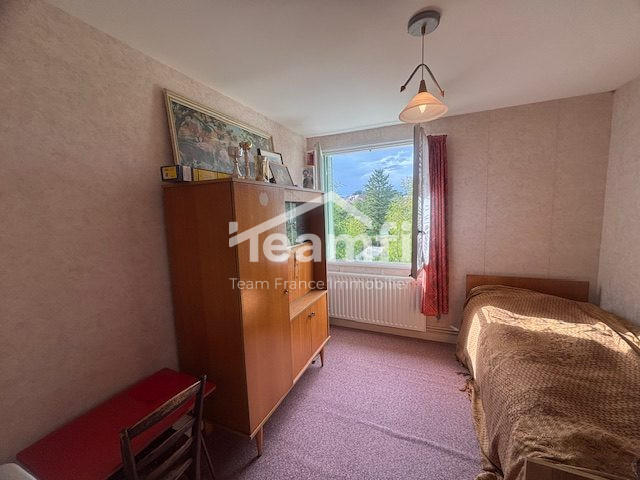 Maison - 114 m² - 7 pièces