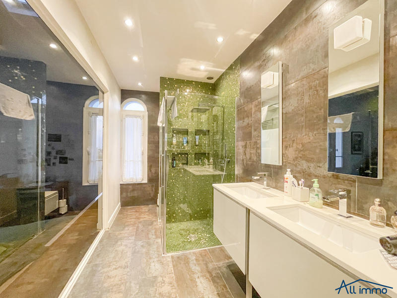 Maison ancienne - 150 m² - 7 pièces