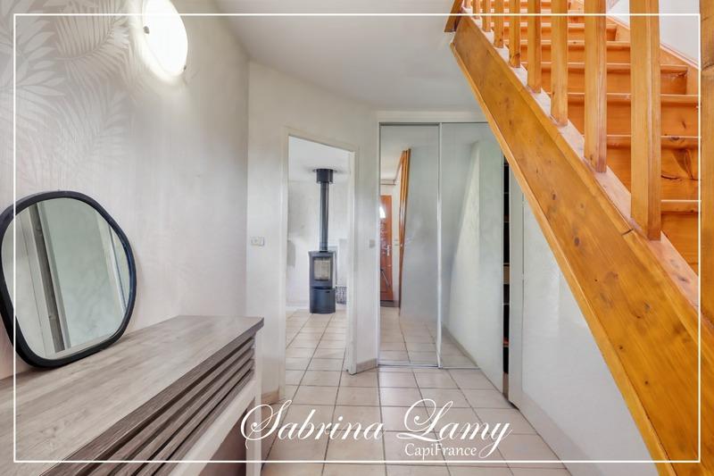 Maison - 93 m² - 4 pièces