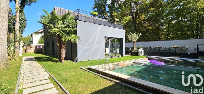 Maison - 150 m² - 5 pièces