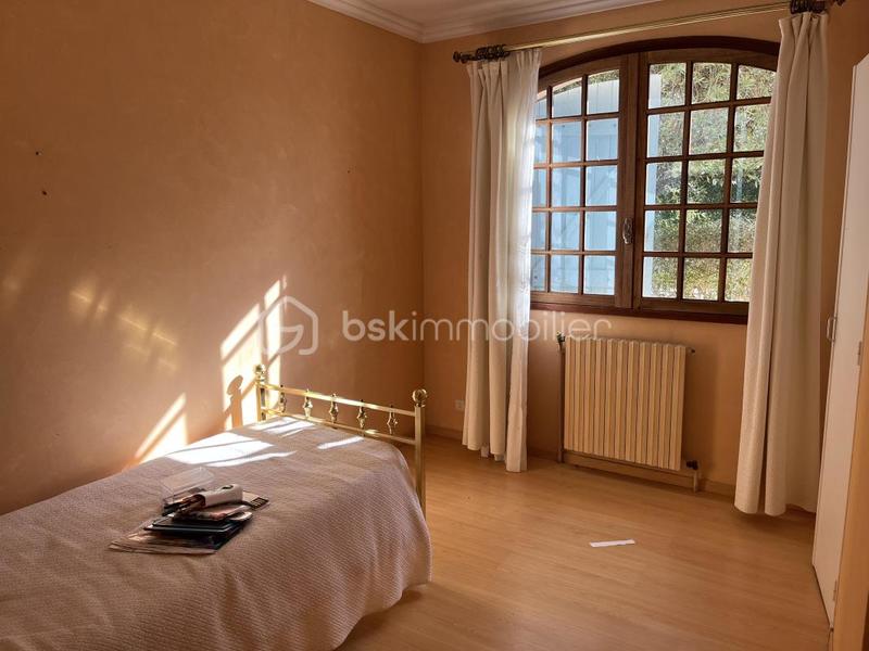 Maison - 189 m² - 7 pièces