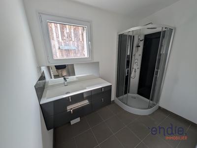 Maison - 86 m² - 4 pièces