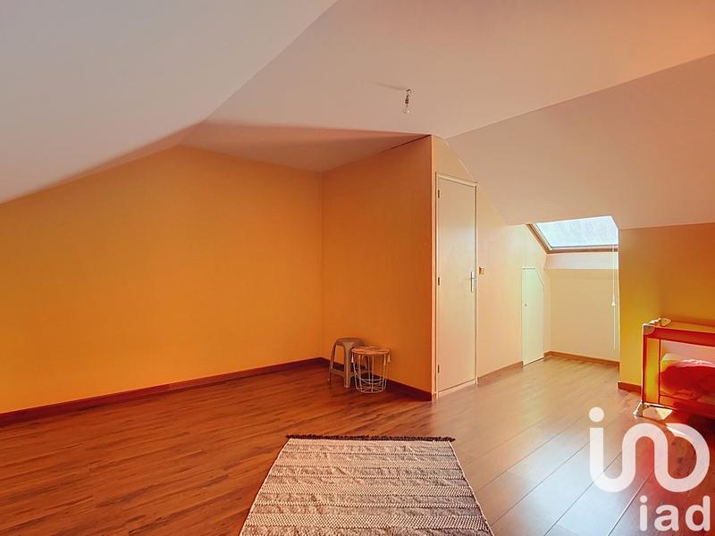 Maison - 200 m² - 7 pièces