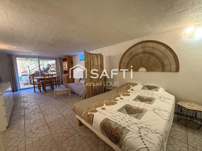 Maison - 180 m² - 6 pièces