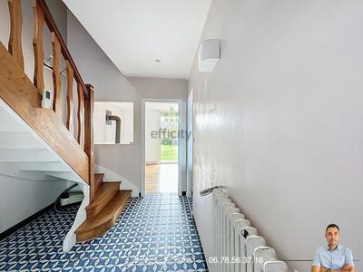 Maison - 96 m² - 5 pièces