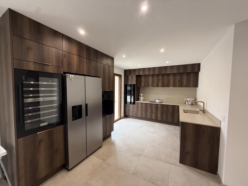 Maison traditionnelle - 140 m² - 6 pièces