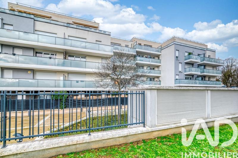 Appartement - 79 m² - 4 pièces