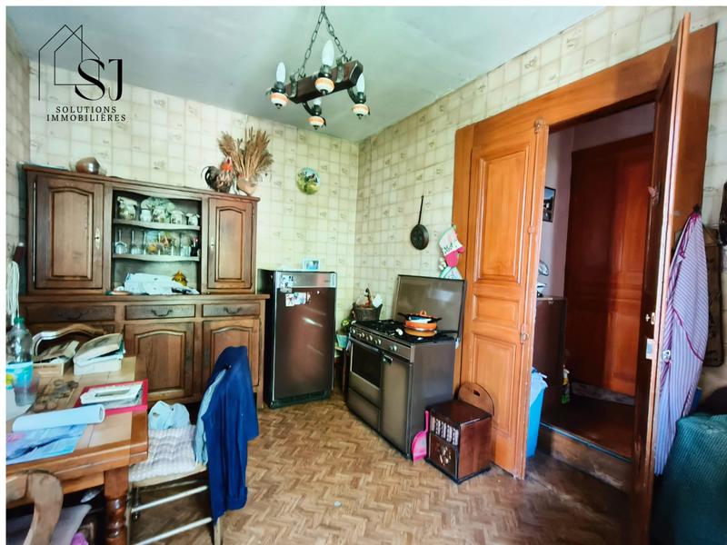 Maison ancienne - 114 m² - 7 pièces