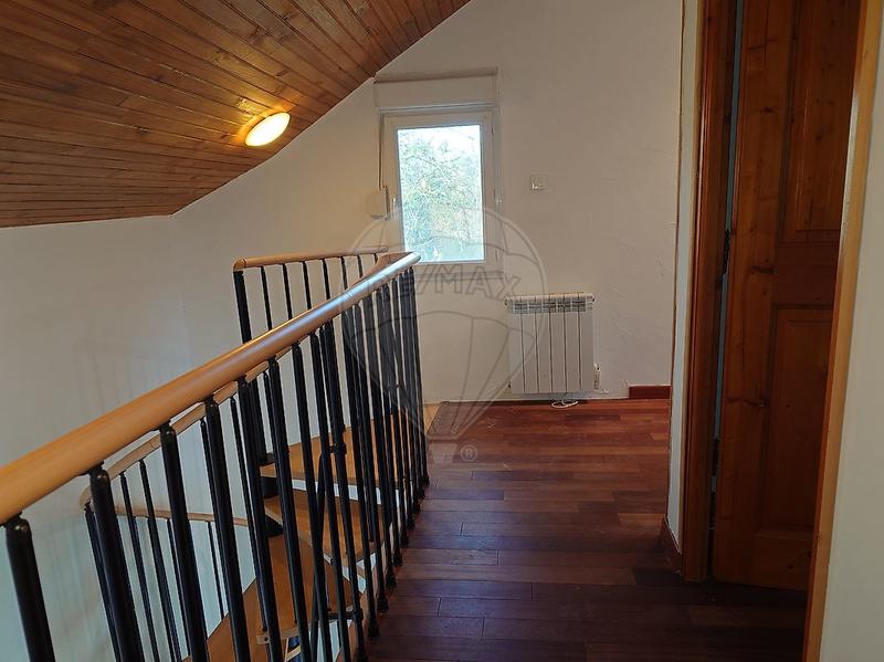 Maison de ville - 104 m² - 6 pièces