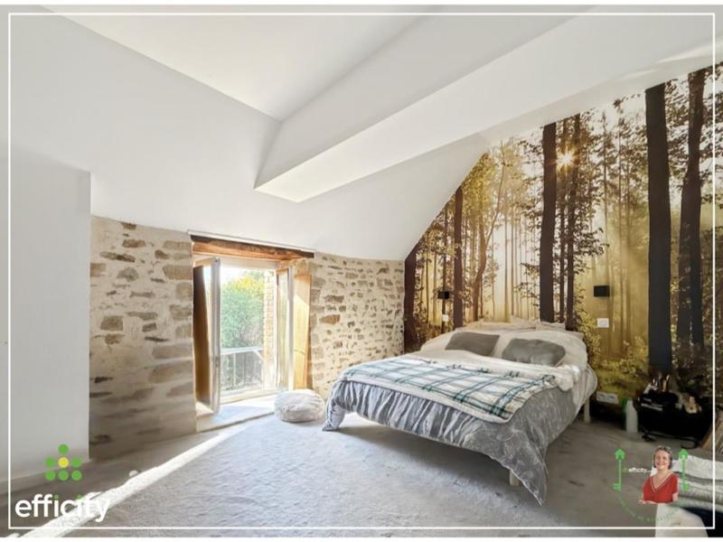 Maison traditionnelle - 334 m² - 14 pièces