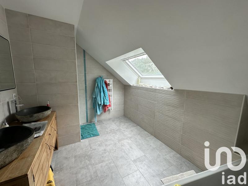 Maison - 145 m² - 7 pièces