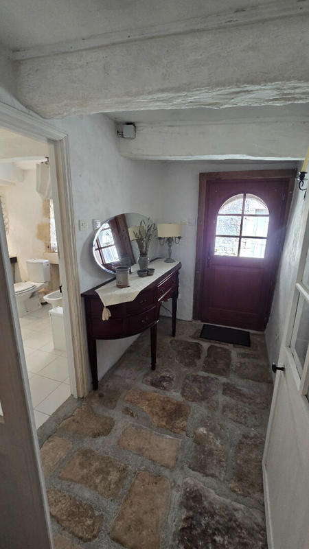 Maison - 245 m² - 7 pièces