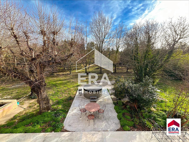 Maison - 196 m² - 5 pièces