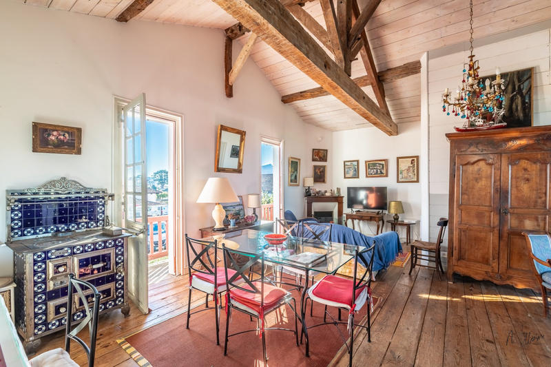 Maison - 106 m² - 5 pièces