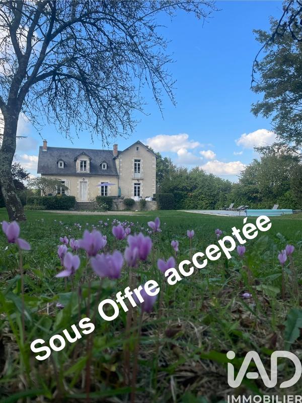 Maison - 212 m² - 8 pièces