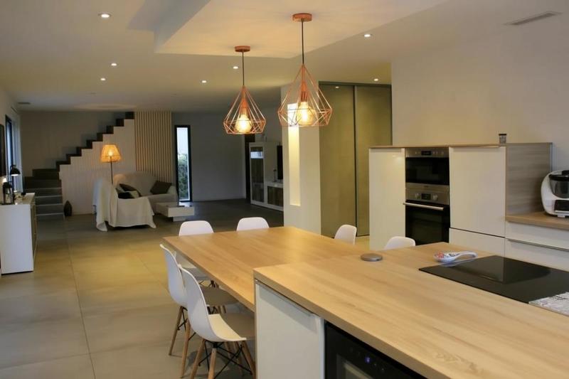 Villa - 140 m² - 5 pièces