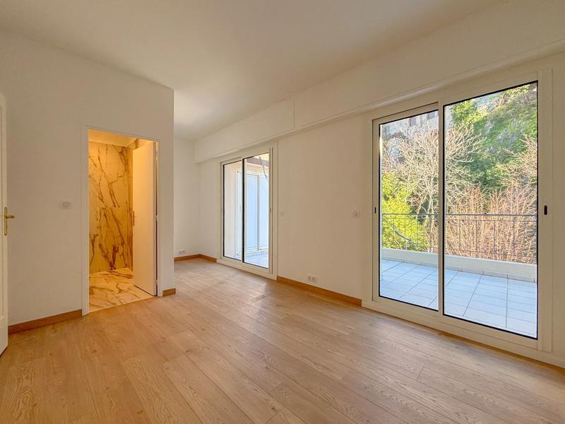 Appartement - 167 m² - 5 pièces