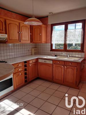 Maison - 85 m² - 5 pièces