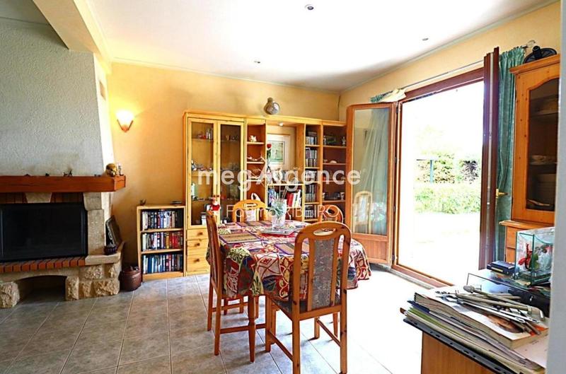 Pavillon - 120 m² - 6 pièces