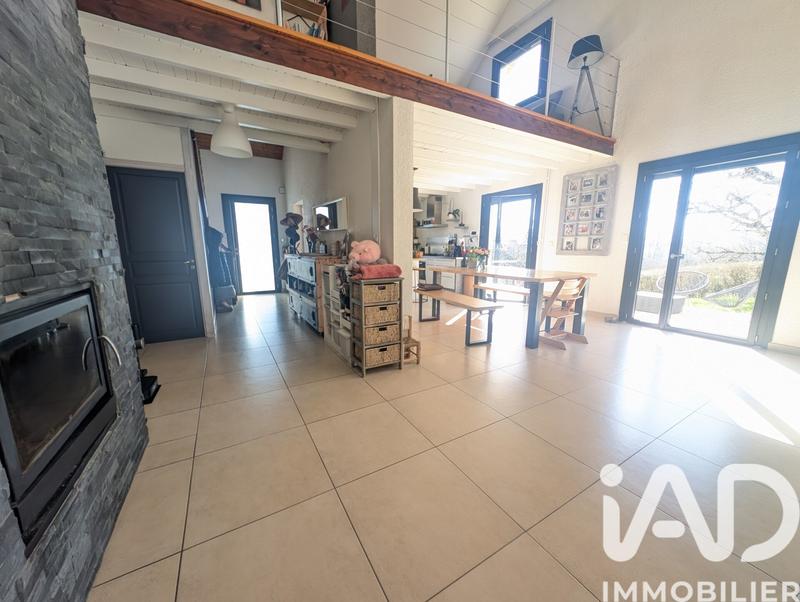 Maison - 148 m² - 7 pièces