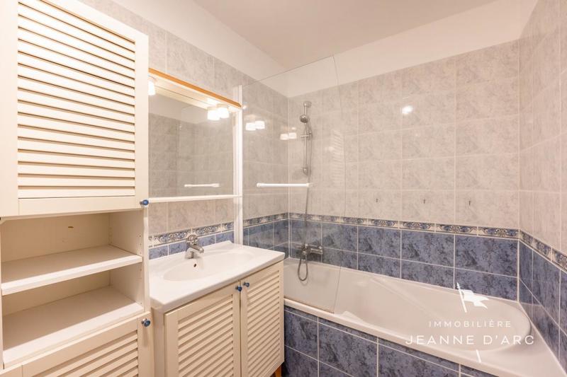 Appartement - 81 m² - 4 pièces