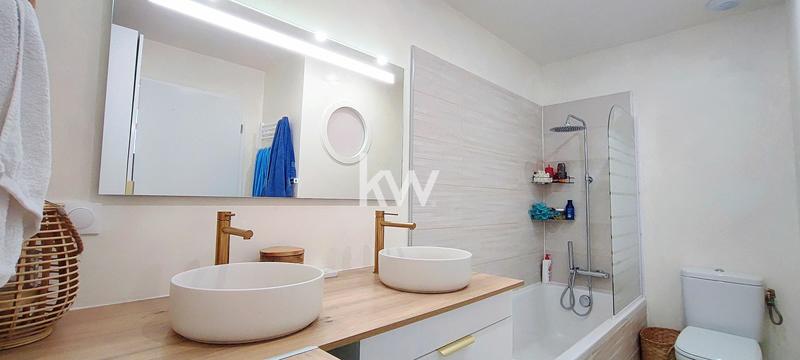 Duplex - 94 m² - 4 pièces