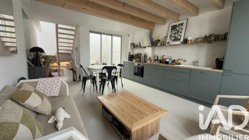 Maison de ville - 88 m² - 4 pièces
