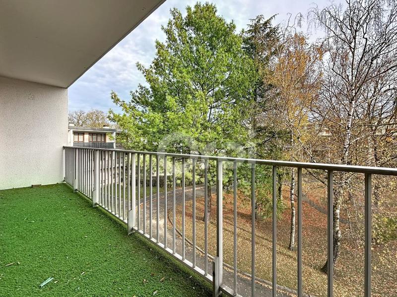 Appartement - 79 m² - 3 pièces