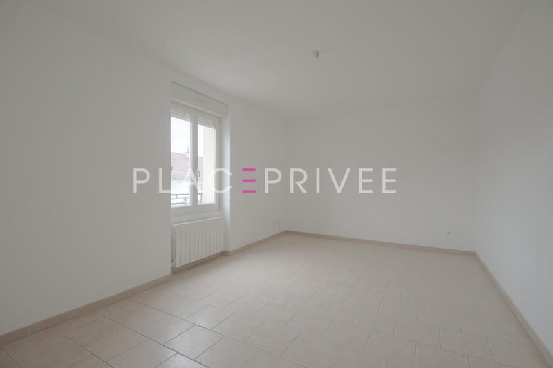 Appartement - 98 m² - 5 pièces