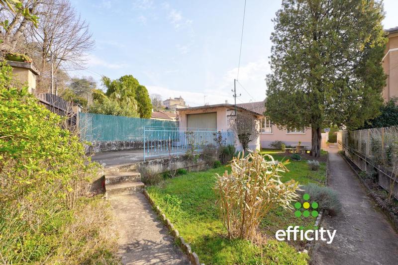 Maison - 102 m² - 5 pièces