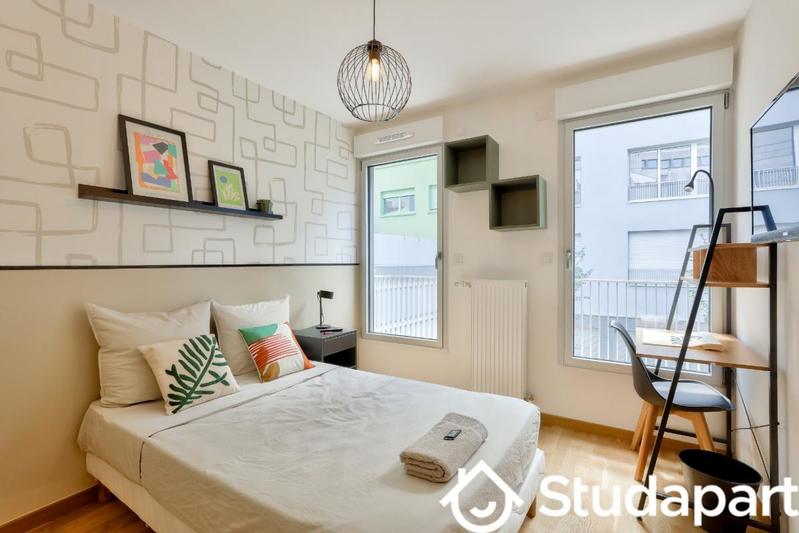 Chambre - 9 m² - 1 pièce