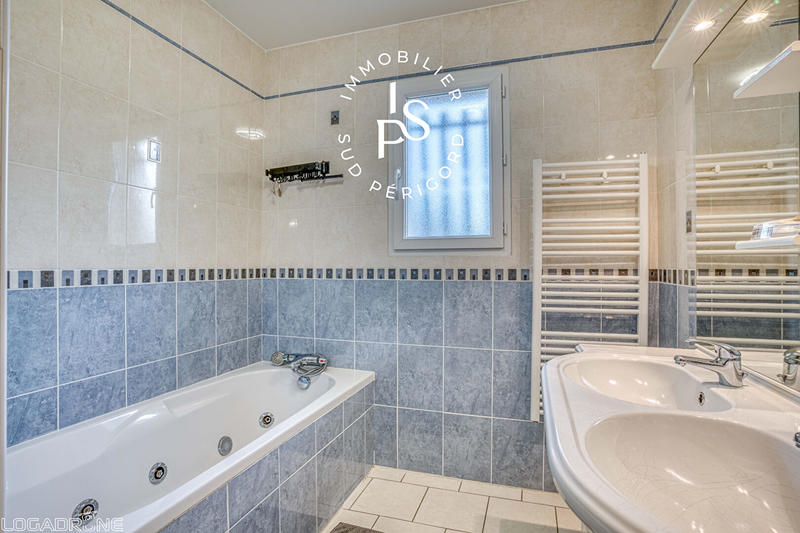 Maison - 103 m² - 6 pièces