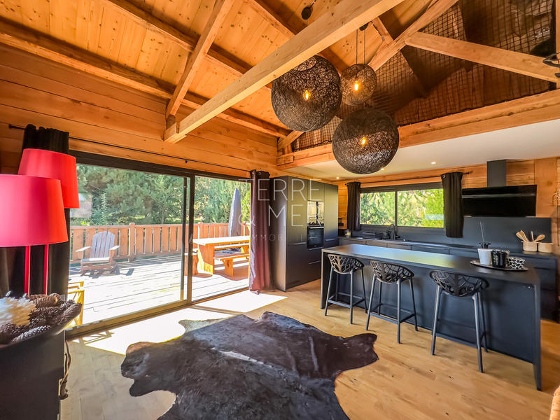 Maison - 95 m² - 4 pièces