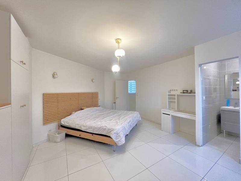 Maison - 136 m² - 6 pièces