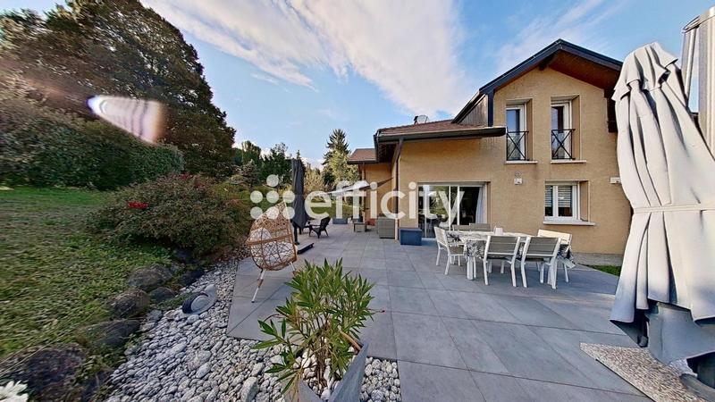 Maison - 145 m² - 5 pièces