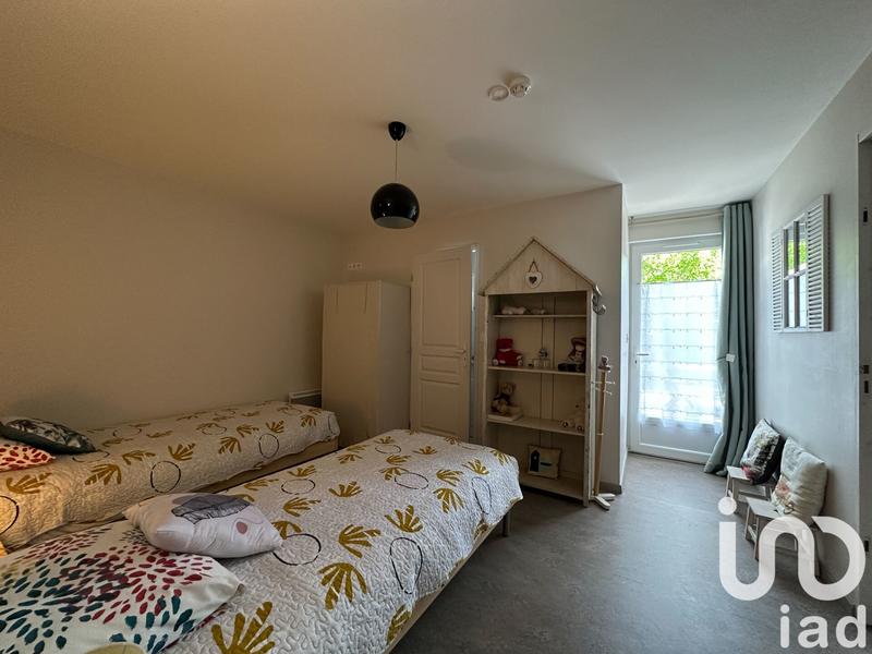 Maison - 460 m² - 16 pièces