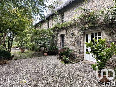 Maison - 168 m² - 7 pièces