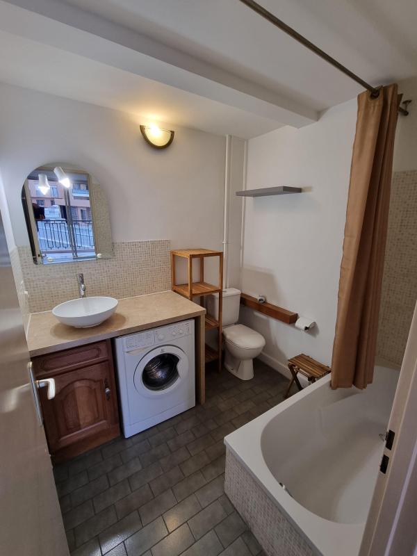 Studio - 24 m² - 1 pièce