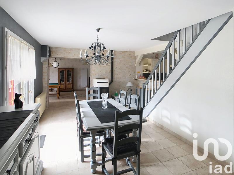 Maison - 197 m² - 8 pièces