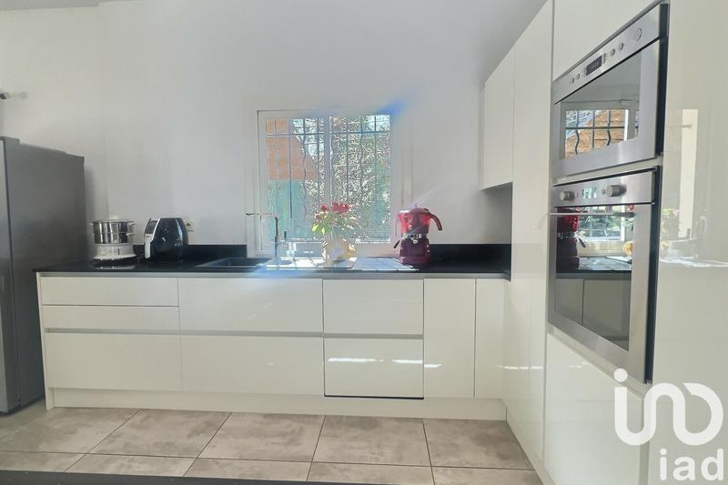 Maison - 165 m² - 7 pièces