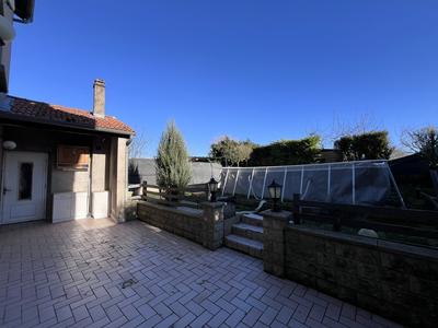 Maison - 136 m² - 5 pièces