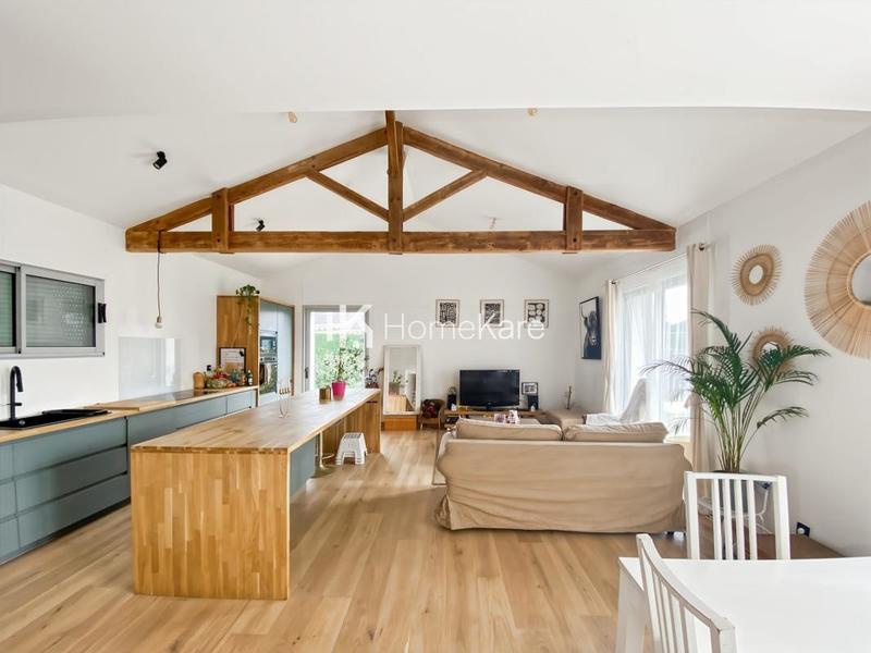 Maison - 145 m² - 5 pièces