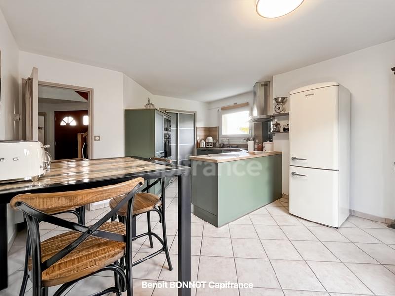 Maison - 151 m² - 6 pièces