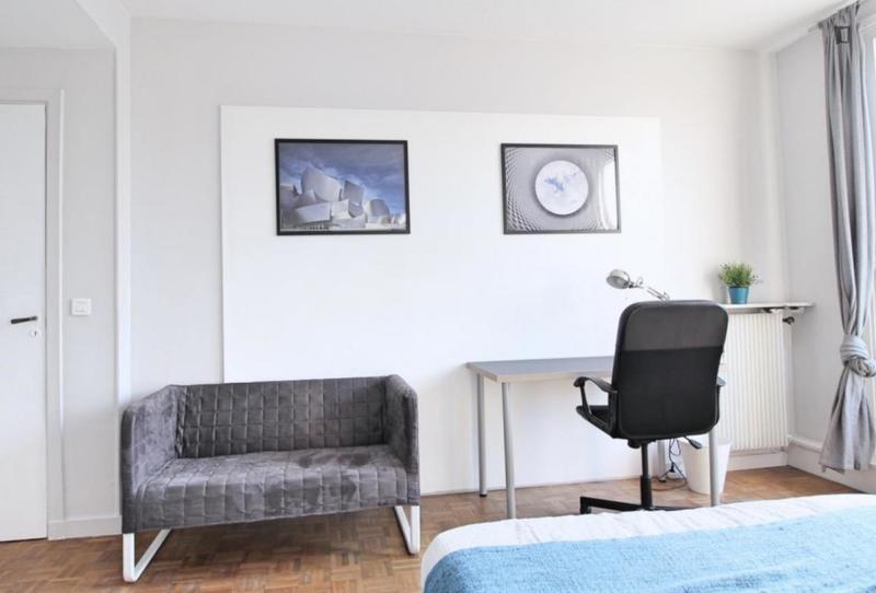 Chambre - 15 m² - 4 pièces