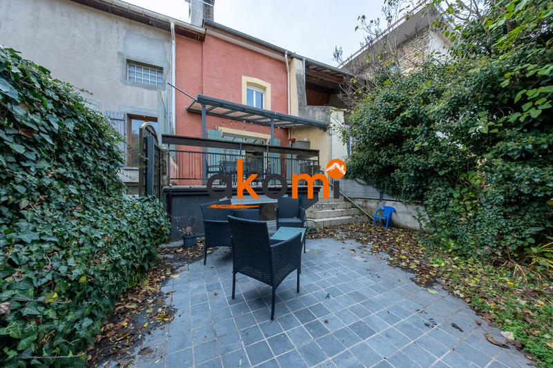 Maison - 97 m² - 4 pièces