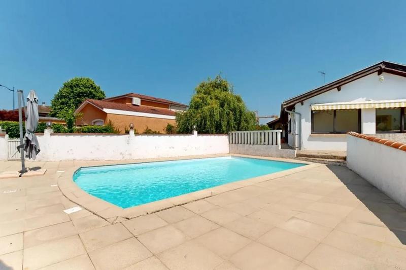 Maison - 153 m² - 7 pièces