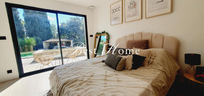 Maison - 182 m² - 5 pièces