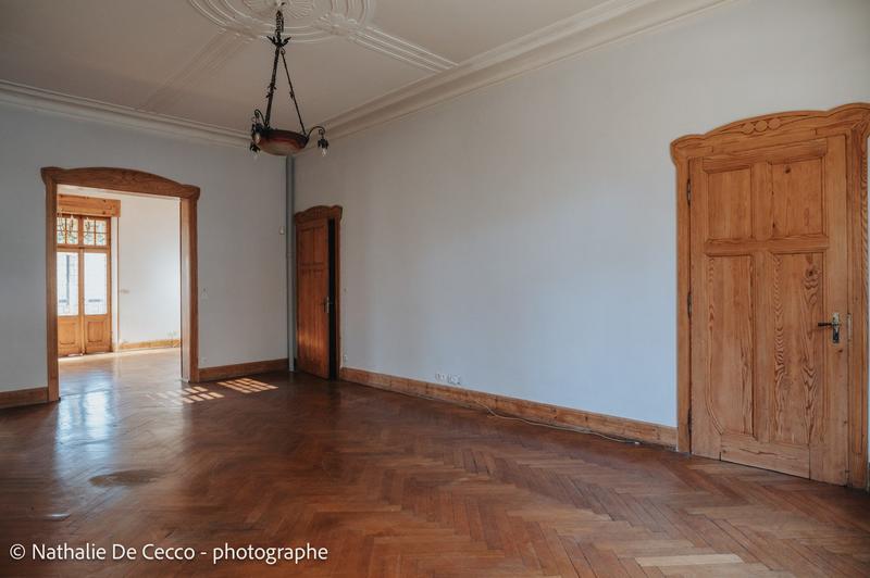 Maison - 288 m² - 10 pièces