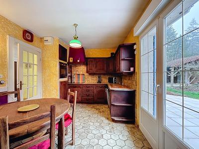 Maison - 140 m² - 6 pièces