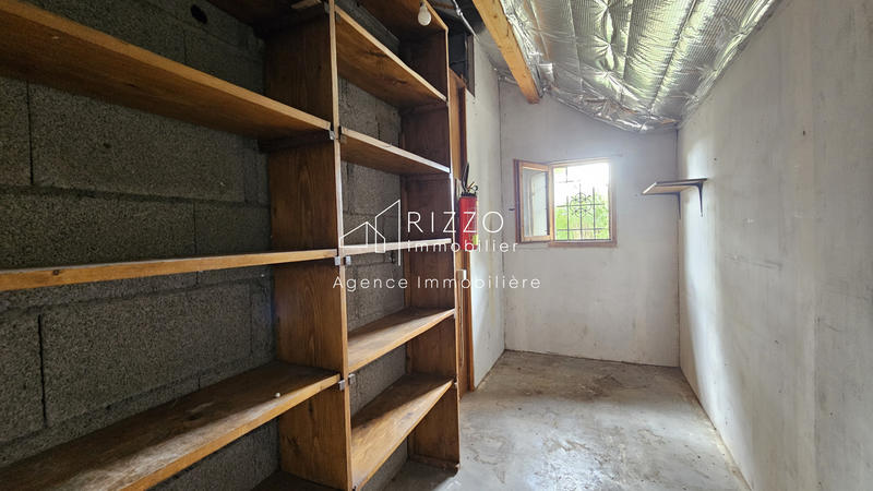 Maison - 170 m² - 6 pièces